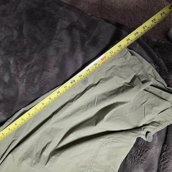 Lane Bryant Khaki Green Cargo Shorts Adjustable Length Plus Size 20 - Picture 5 of 8